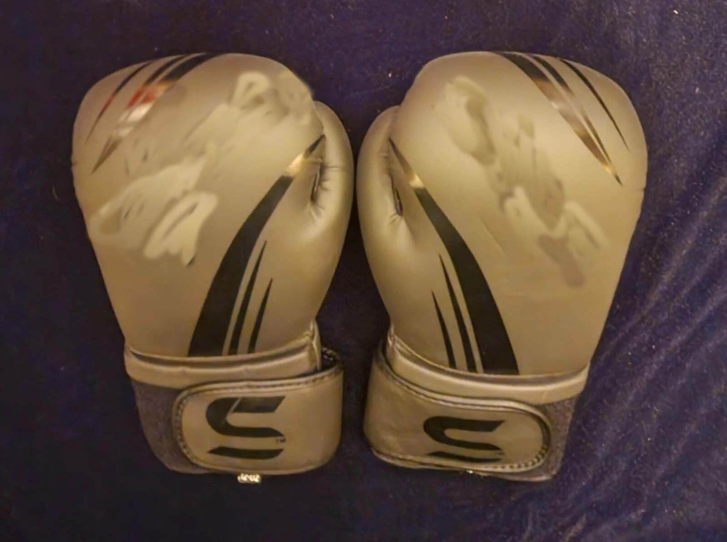 Leather Boxing Gloves Professional MMA Sparring Punch Bag Training Fight on a blue background.